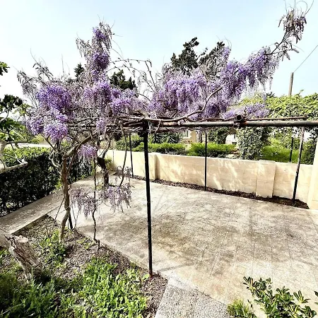 Holiday home Due Sorelle Maruggio